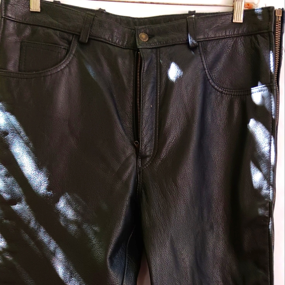 LEATHER MOTORCYCLE PANTS